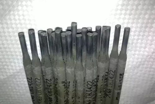 手工焊的熔池溫度與焊接電流 焊條直徑 運條方法 焊條角度 電弧燃燒時間等之間的關系